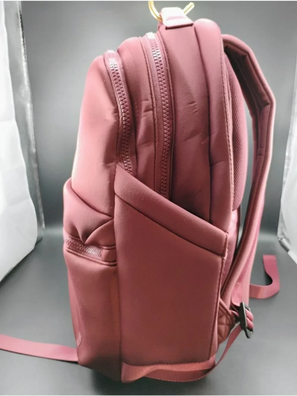Modern Maroon Backpack With Multiple Compartments & Adjustable Straps